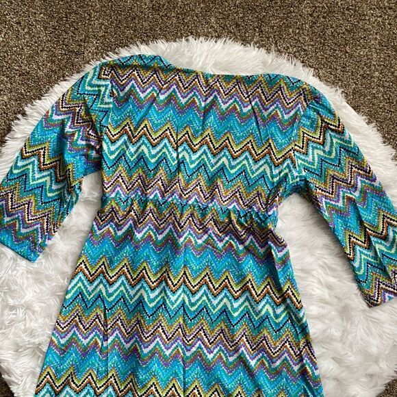 Spunk Wear Dress Zig Zag Pattern Elastic Waist Stretch VNeck Womens Size Small - Picture 7 of 8